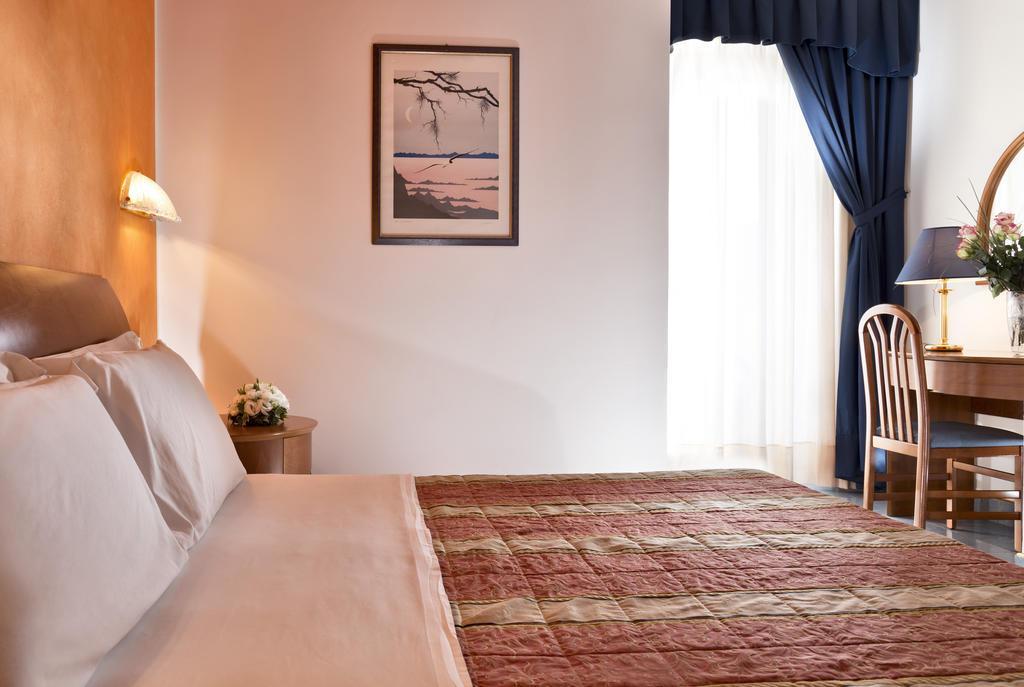 Hotel Parigi Bibione Extérieur photo